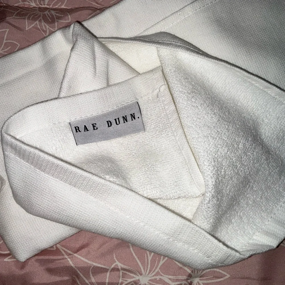 Rae Dunn LOVE ALWAYS Dish / Hand towels